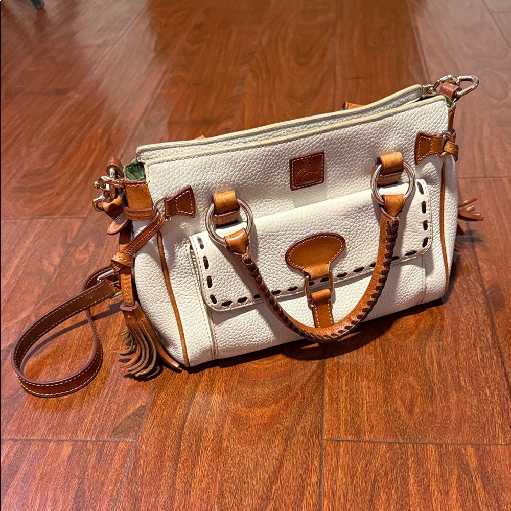 Dooney & Bourke Vintage Florentine leather Crossbody satchel Bag